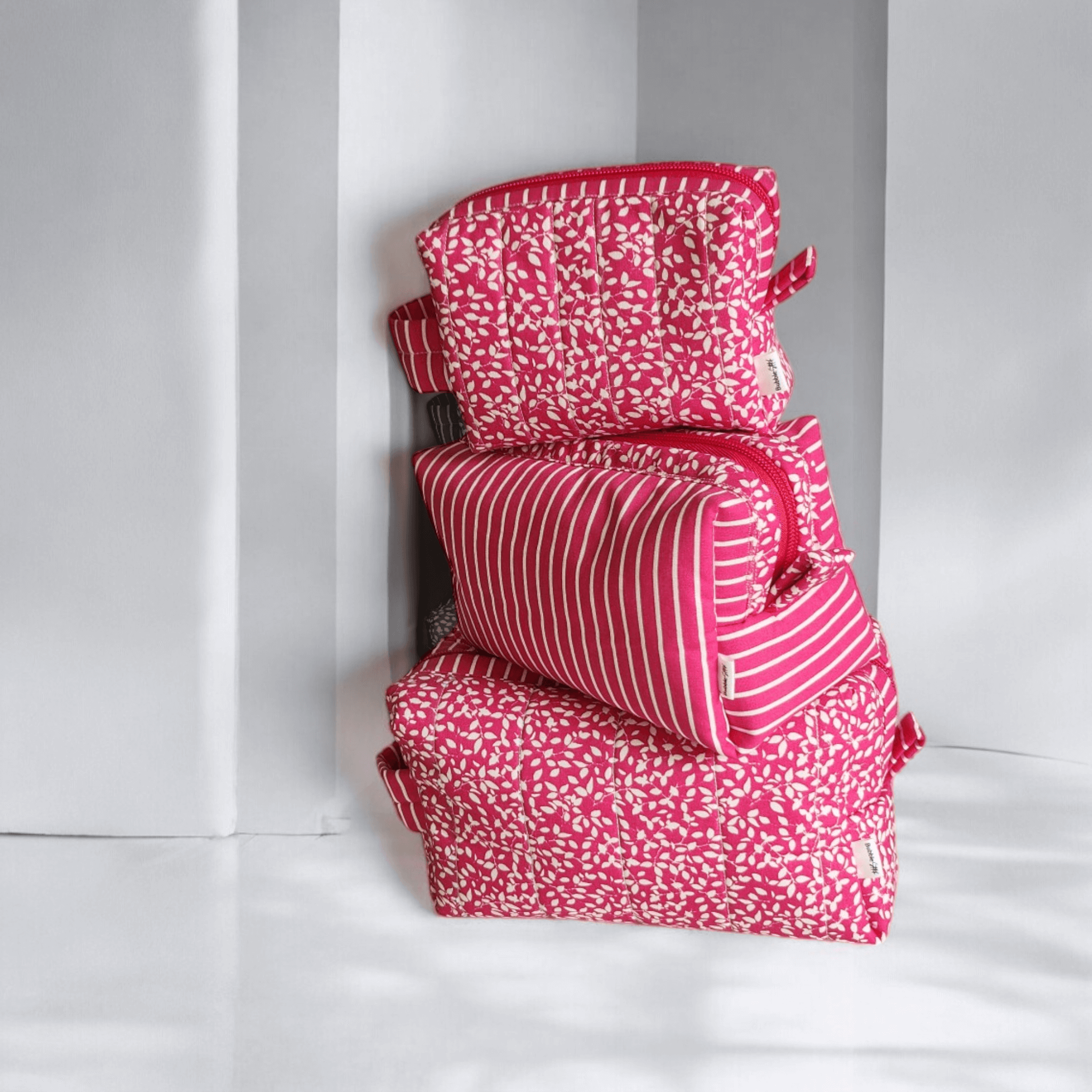 TRIO NECESSAIRES