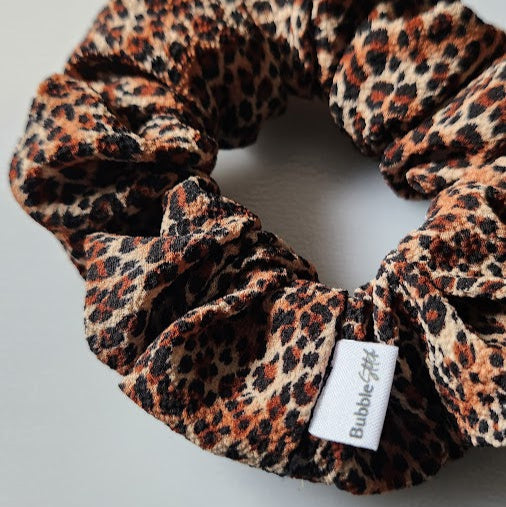 SCRUNCHIE LEO