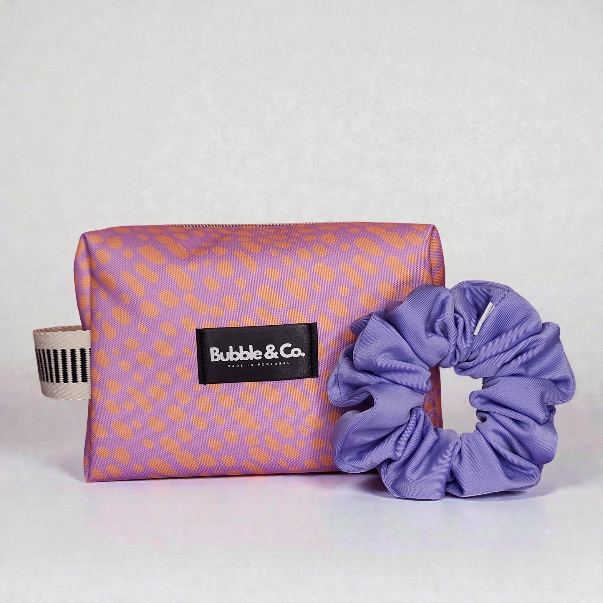 Necessaire + Scrunchies POP - O duo perfeito do dia a dia