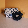 Necessaire + Scrunchies CLASSIC CITY - O duo perfeito do dia a dia