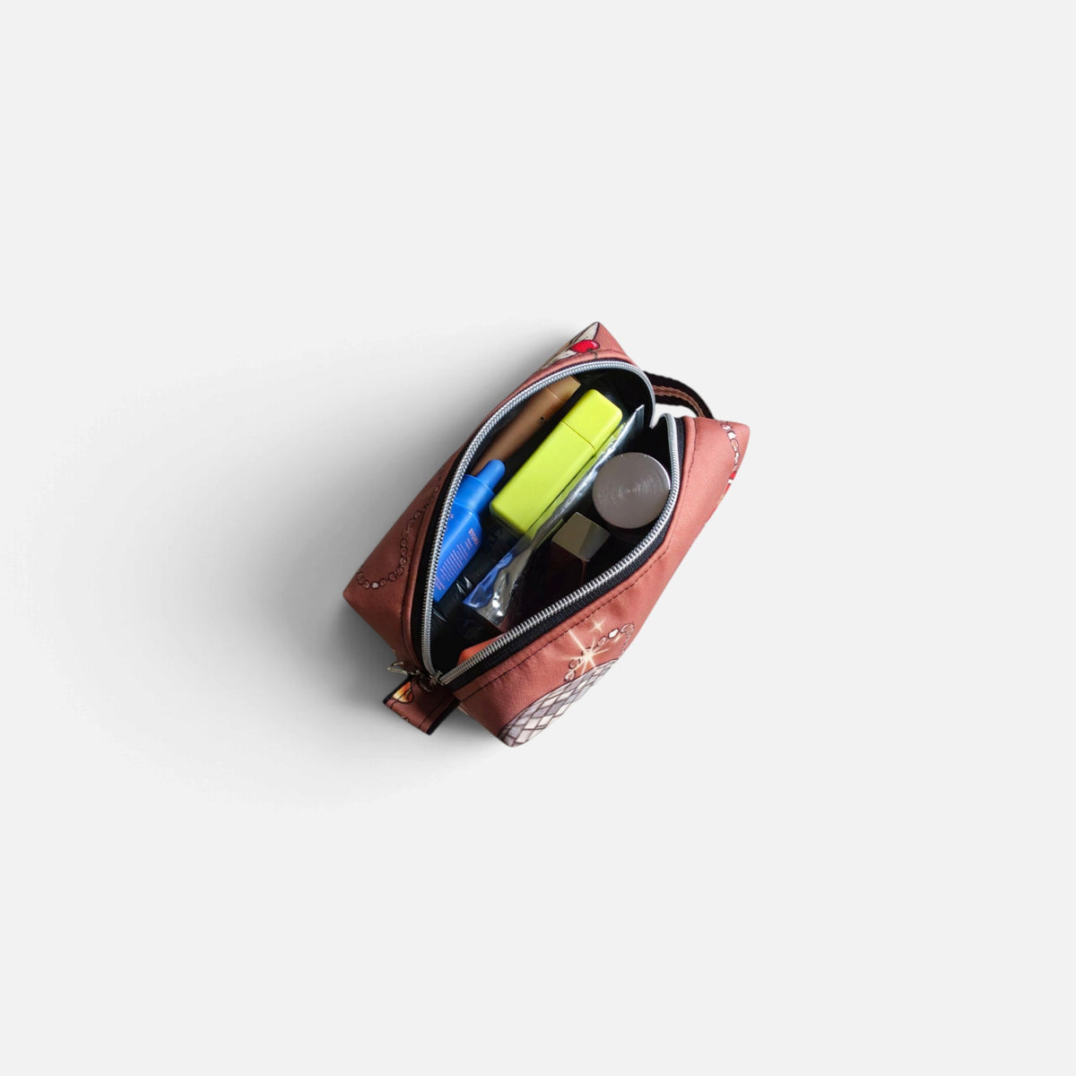 Her Little World M toiletry bag by Bubble & Co. for everyday beauty and travel essentials