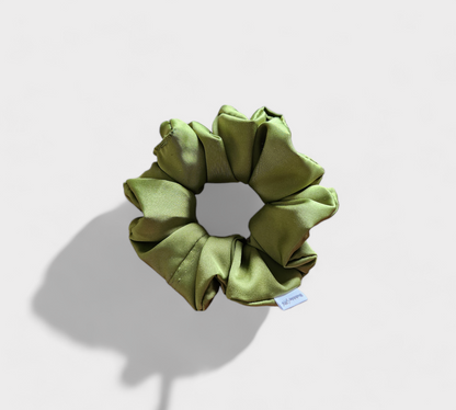 Scrunchie de Cetim Mate Verde Olive